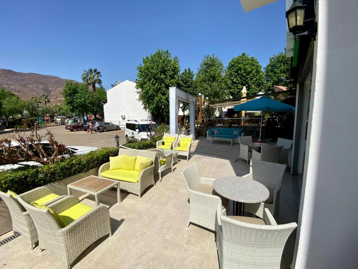 Eda Hotel İçmeler Luaran gambar