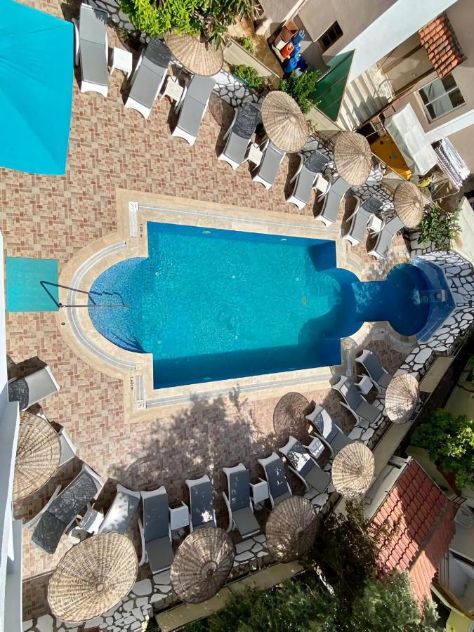 Eda Hotel İçmeler Luaran gambar