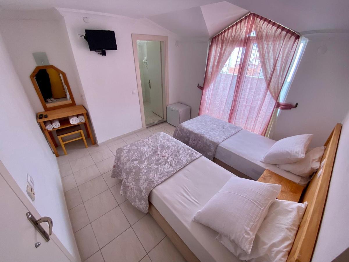 Eda Hotel İçmeler Luaran gambar